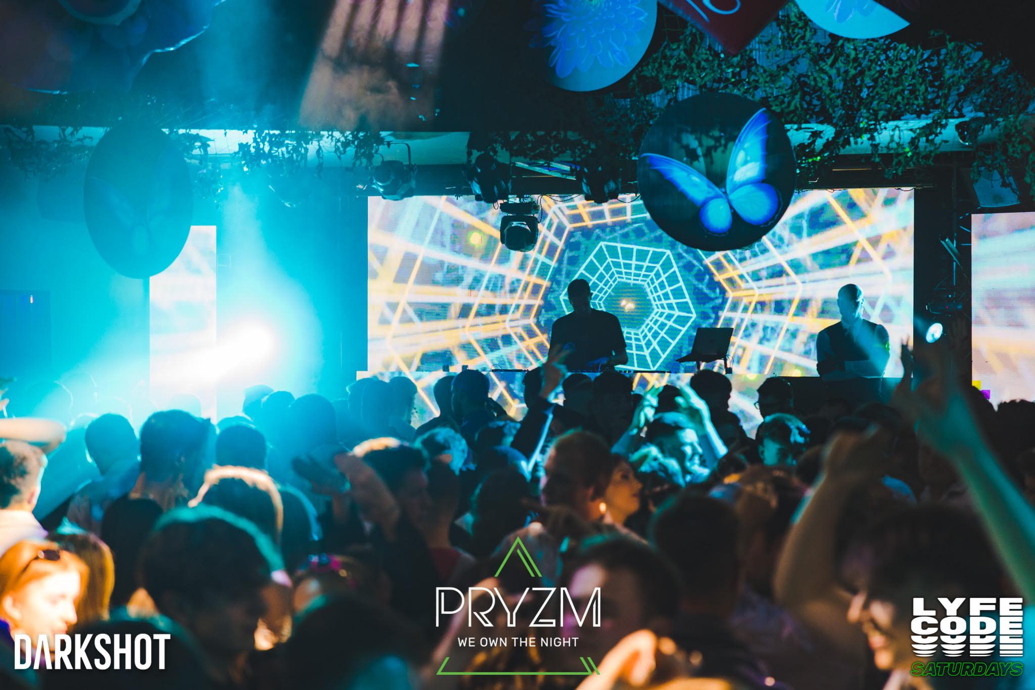 Club using PaleX visuals